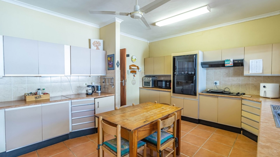 4 Bedroom Property for Sale in Riebeek Kasteel Western Cape